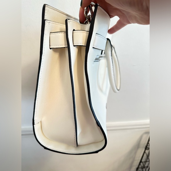 Cream Aldo Purse with black piping. Great used condition - work bag - Picture 5 of 9